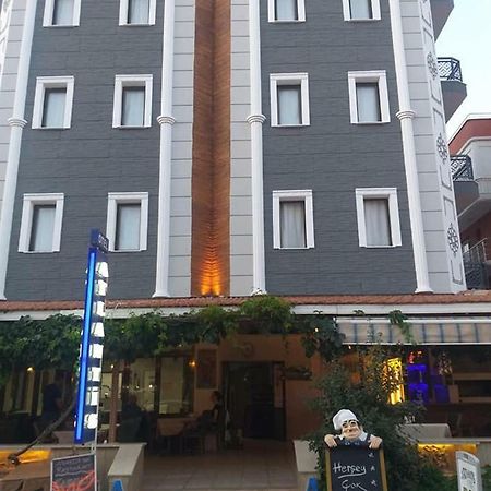 Atlantis Otel 古穆杜尔 外观 照片